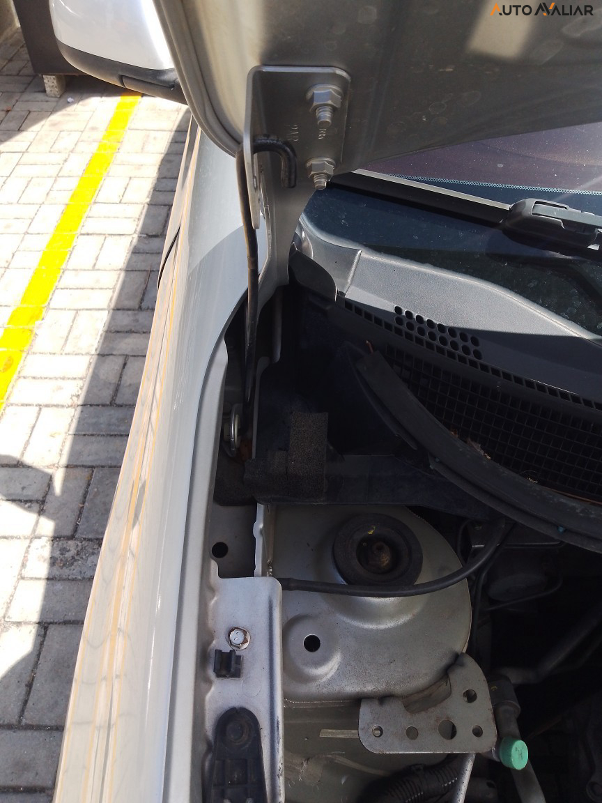 NISSAN MARCH 1.0 S 12V FLEX 4P MANUAL