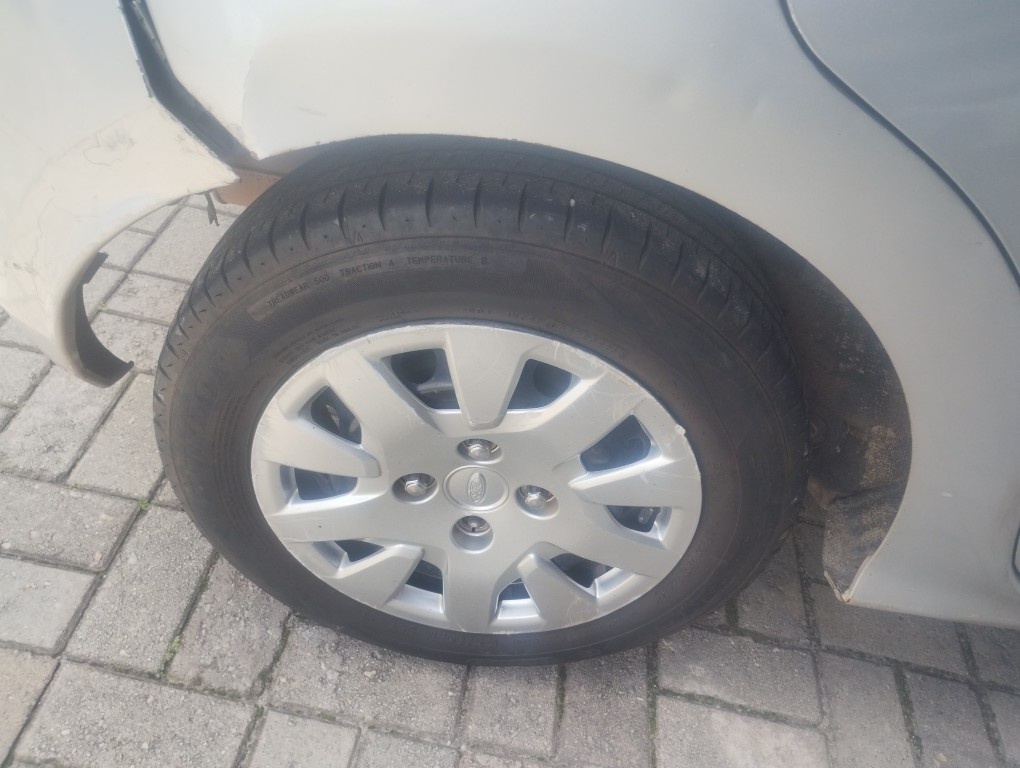 FORD KA 1.0 SE / SE PLUS TI-VCT FLEX