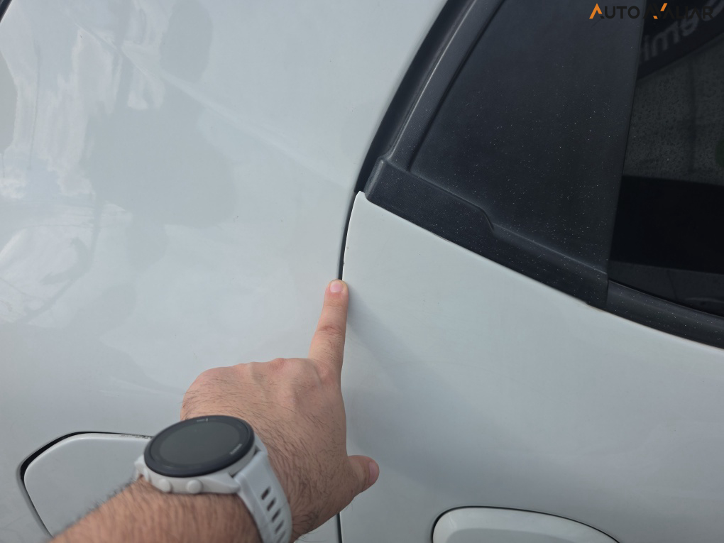 RENAULT KWID 1.0 12V SCE FLEX INTENSE MANUAL