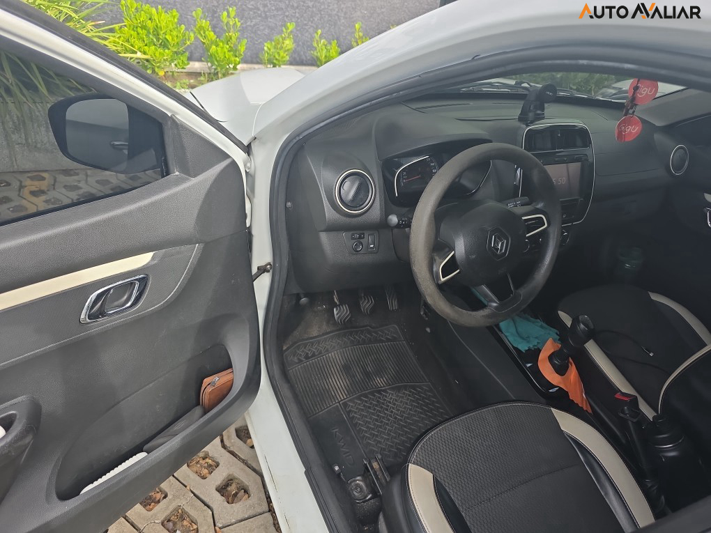 RENAULT KWID 1.0 12V SCE FLEX INTENSE MANUAL