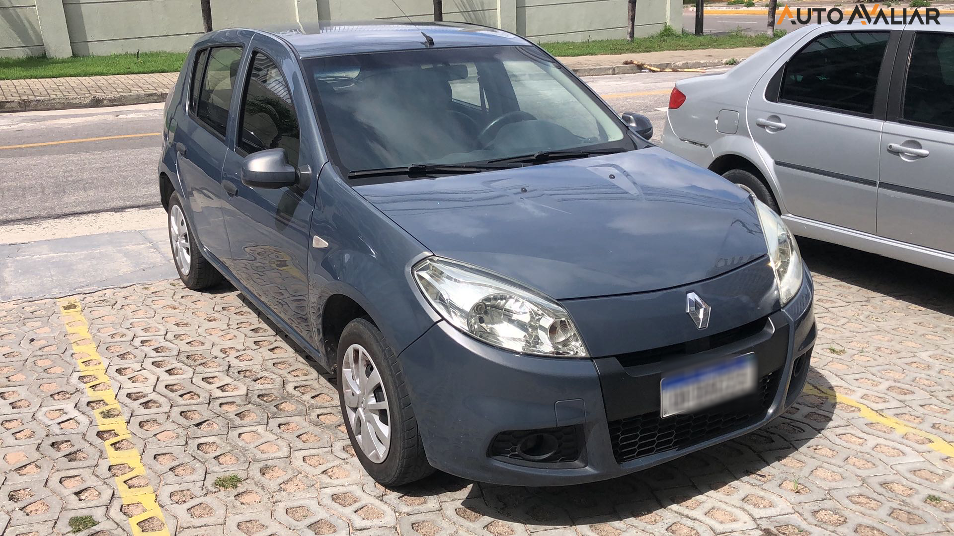 RENAULT SANDERO 1.6 EXPRESSION 8V FLEX 4P MANUAL