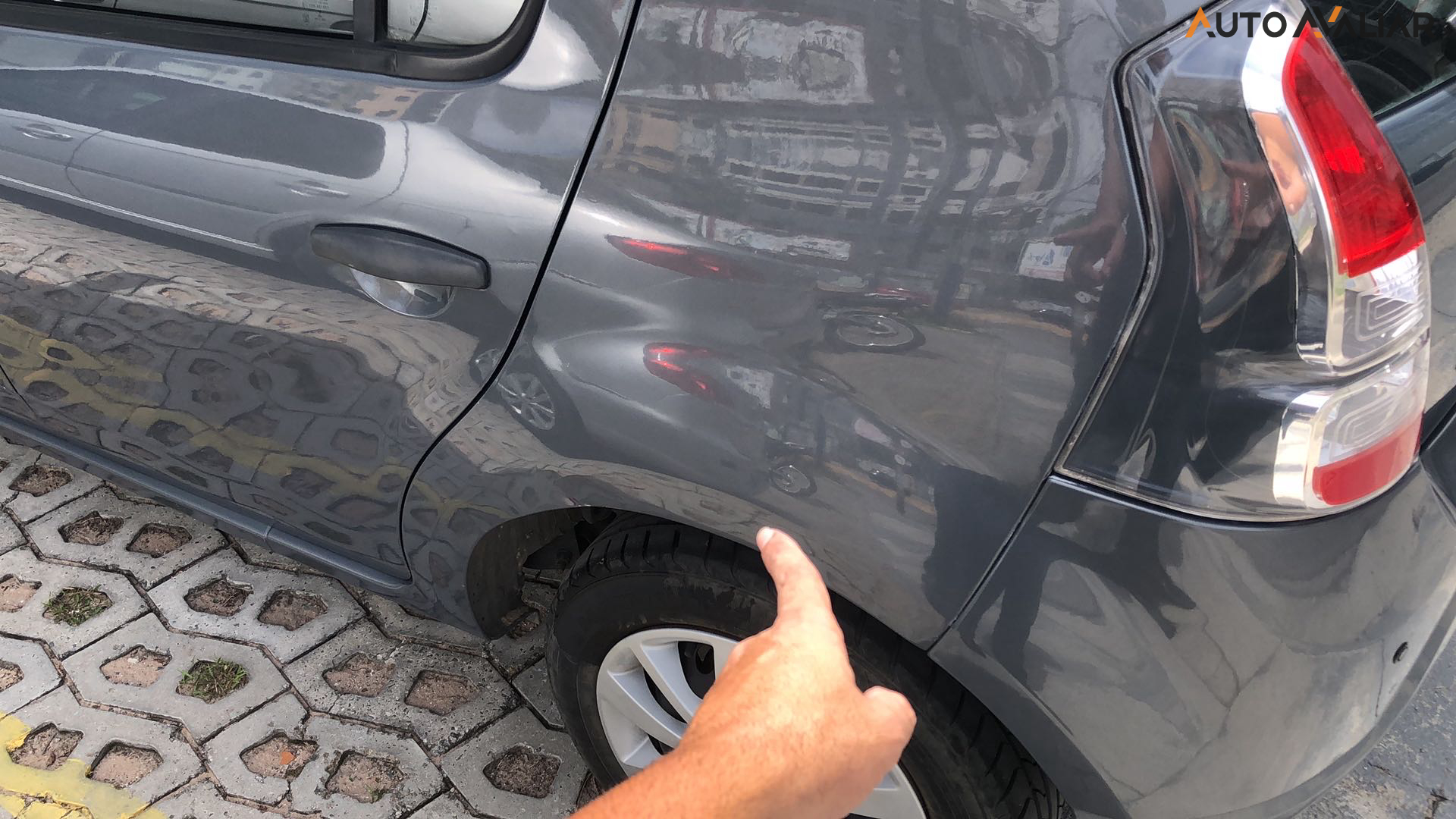 RENAULT SANDERO 1.6 EXPRESSION 8V FLEX 4P MANUAL