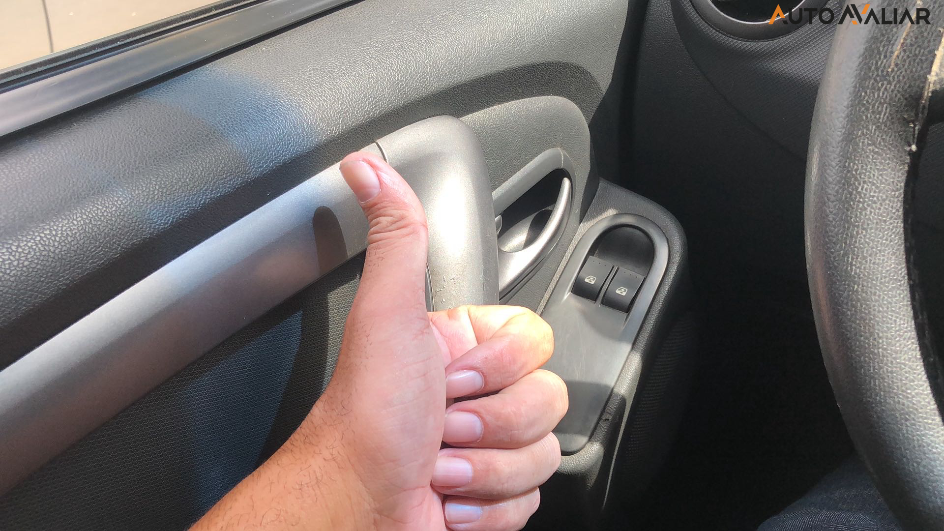 RENAULT SANDERO 1.6 EXPRESSION 8V FLEX 4P MANUAL