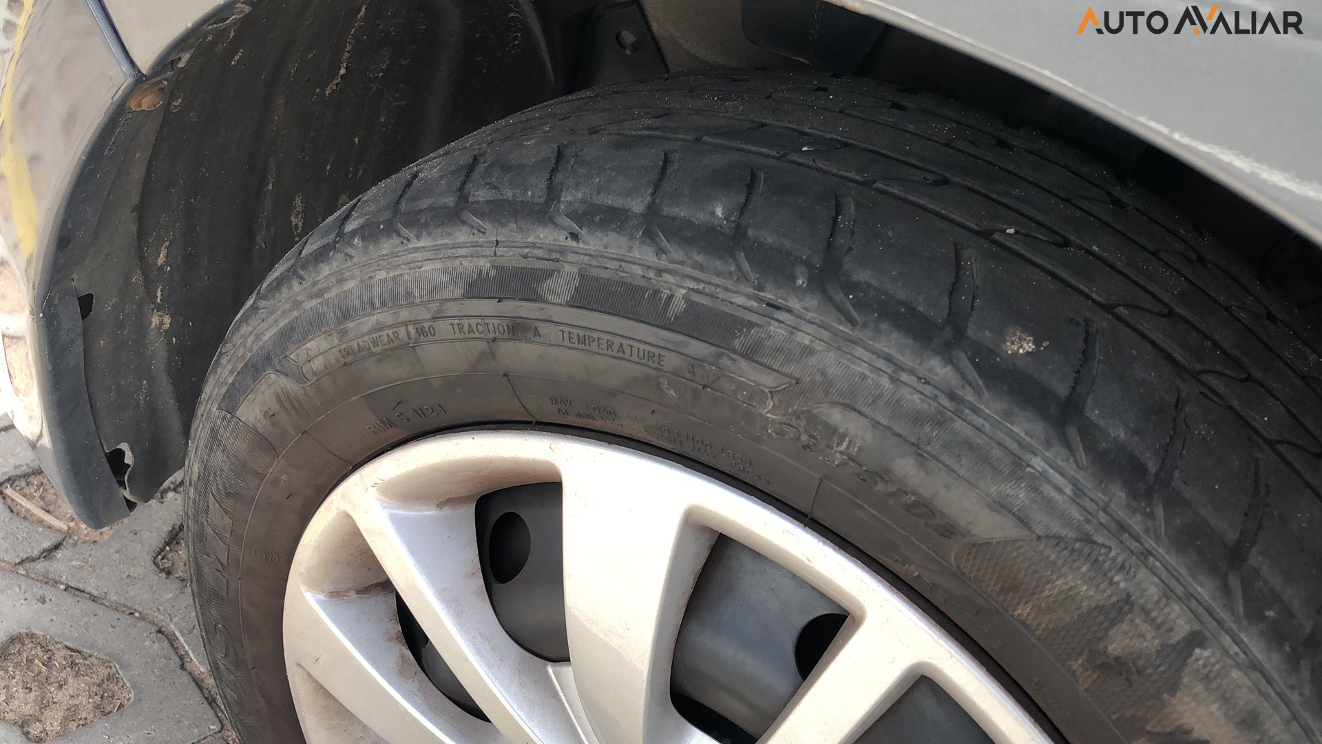 RENAULT SANDERO 1.6 EXPRESSION 8V FLEX 4P MANUAL