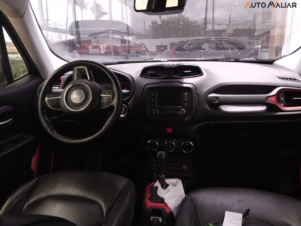 JEEP RENEGADE 2.0 16V TURBO DIESEL TRAILHAWK 4P 4X4 AUTOMATICO