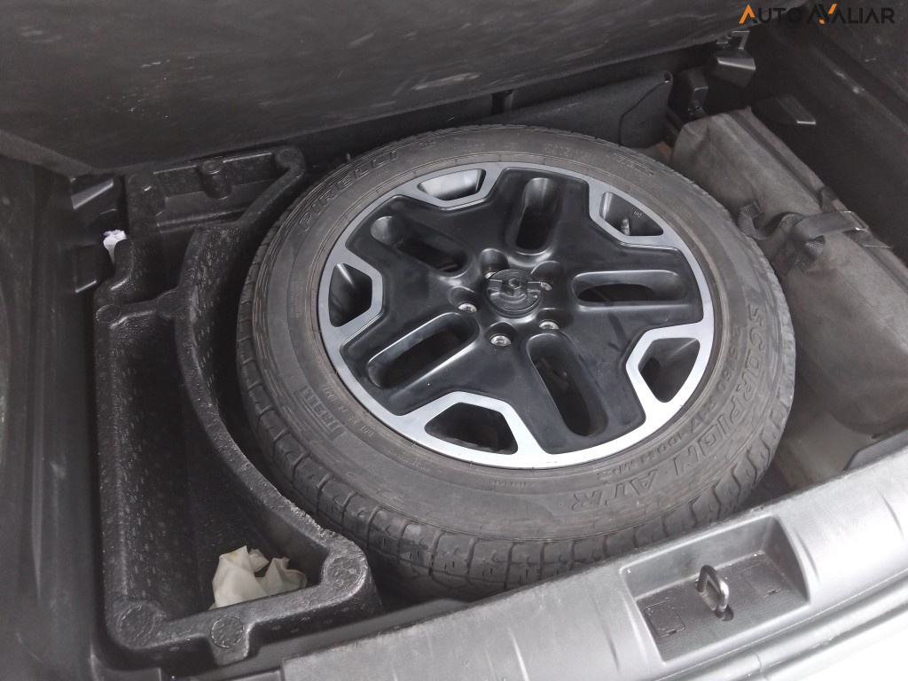 JEEP RENEGADE 2.0 16V TURBO DIESEL TRAILHAWK 4P 4X4 AUTOMATICO