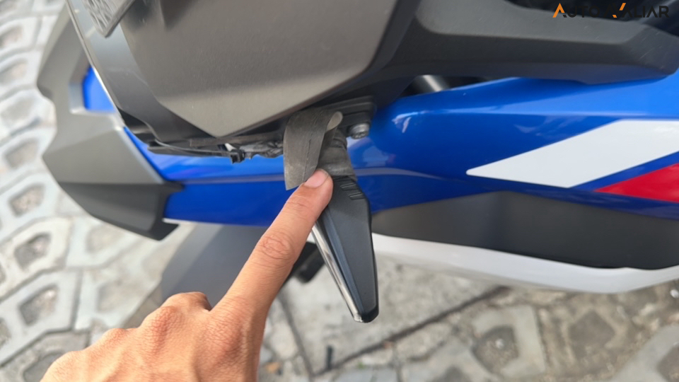 BMW F 800 GS F 800 GS PLUS