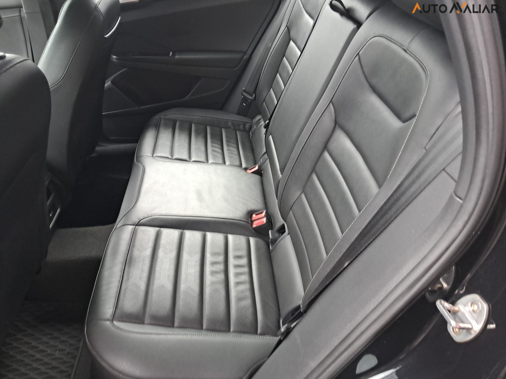 VOLKSWAGEN TAOS 1.4 250 TSI TOTAL FLEX HIGHLINE AUTOM&Aacute;TICO