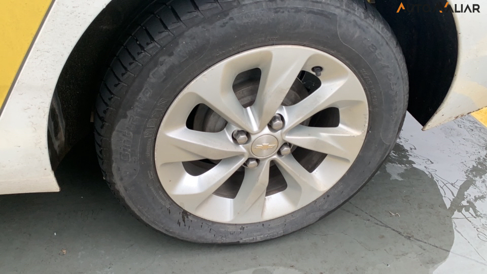 CHEVROLET ONIX 1.0 TURBO FLEX PLUS LT MANUAL