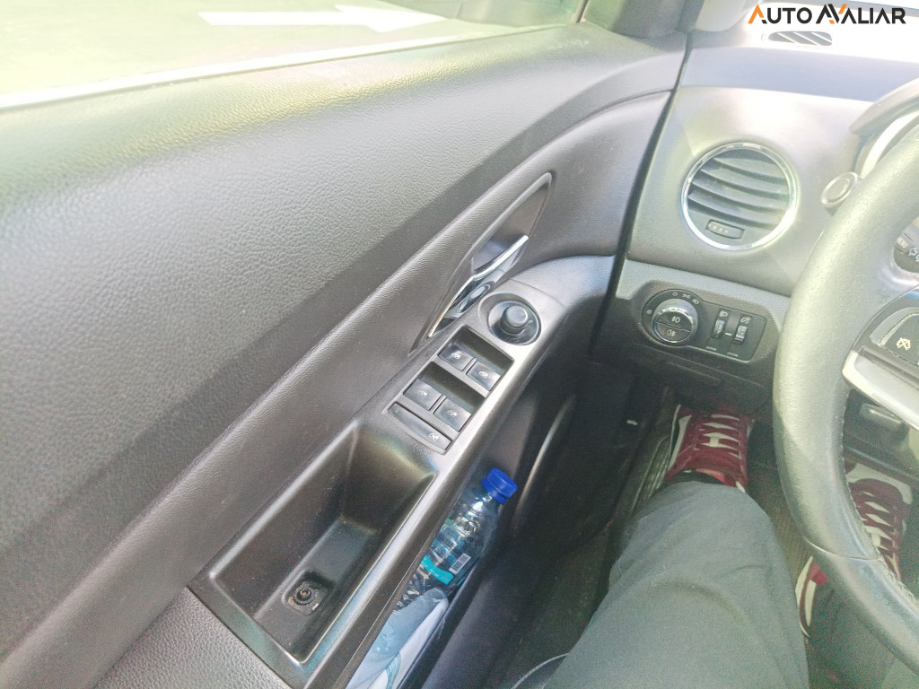 CHEVROLET CRUZE 1.8 LT 16V FLEX 4P AUTOMATICO