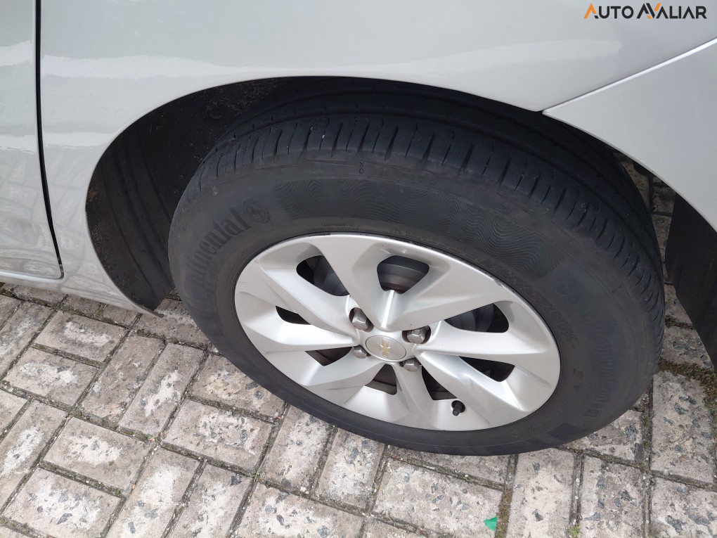 CHEVROLET ONIX 1.0 TURBO FLEX PLUS LT MANUAL