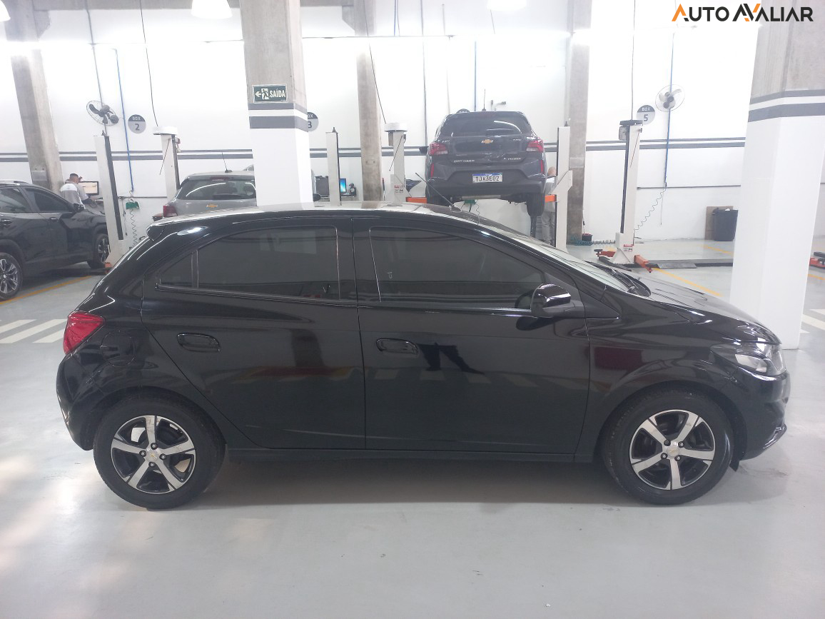 CHEVROLET ONIX 1.4 MPFI LTZ 8V FLEX 4P AUTOMATICO