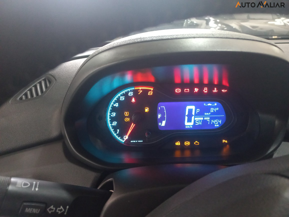 CHEVROLET ONIX 1.4 MPFI LTZ 8V FLEX 4P AUTOMATICO