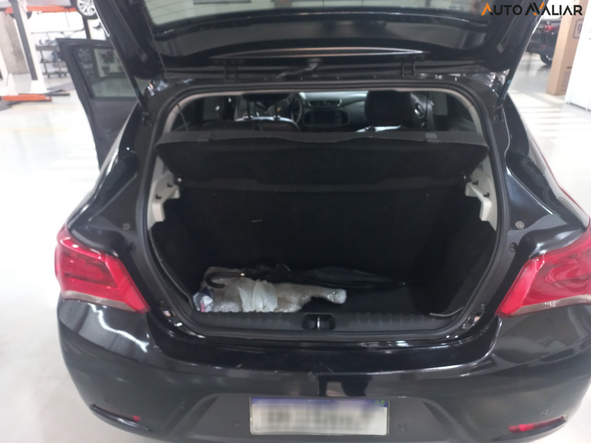 CHEVROLET ONIX 1.4 MPFI LTZ 8V FLEX 4P AUTOMATICO