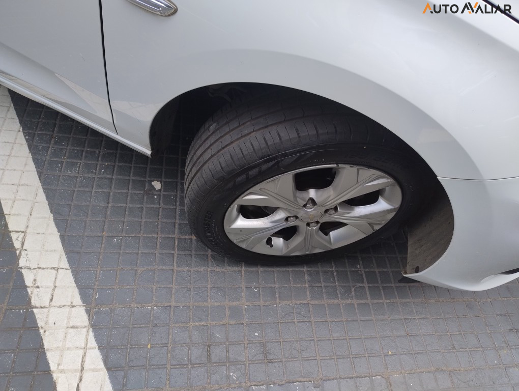 CHEVROLET ONIX 1.0 TURBO FLEX PLUS LTZ MANUAL