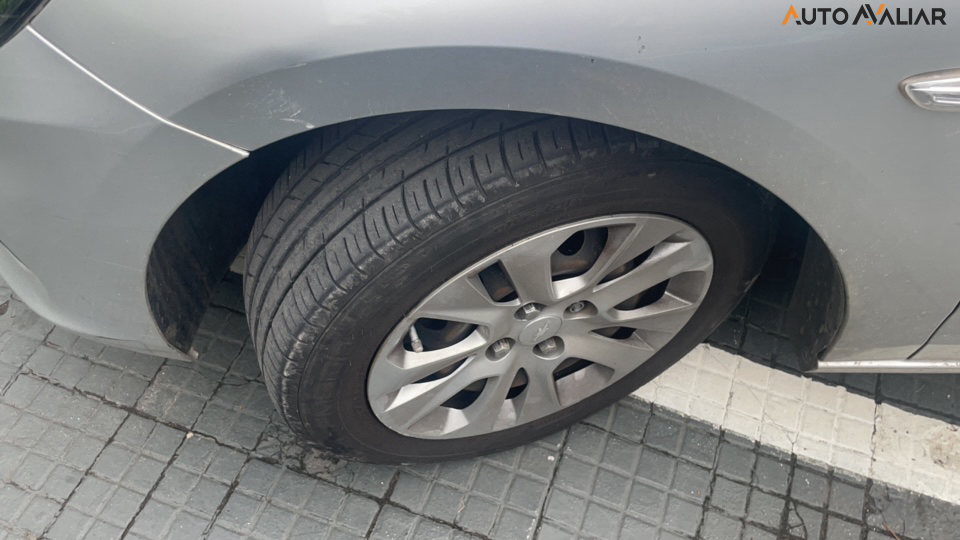 CHEVROLET ONIX 1.0 FLEX PLUS LT MANUAL