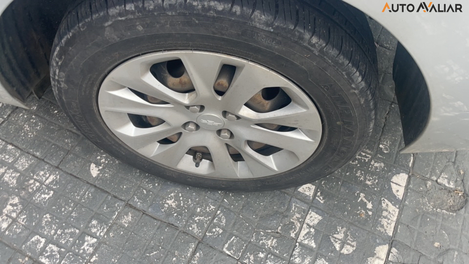 CHEVROLET ONIX 1.0 FLEX PLUS LT MANUAL