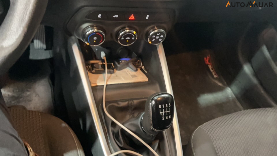 CHEVROLET ONIX 1.0 TURBO FLEX PLUS LTZ MANUAL