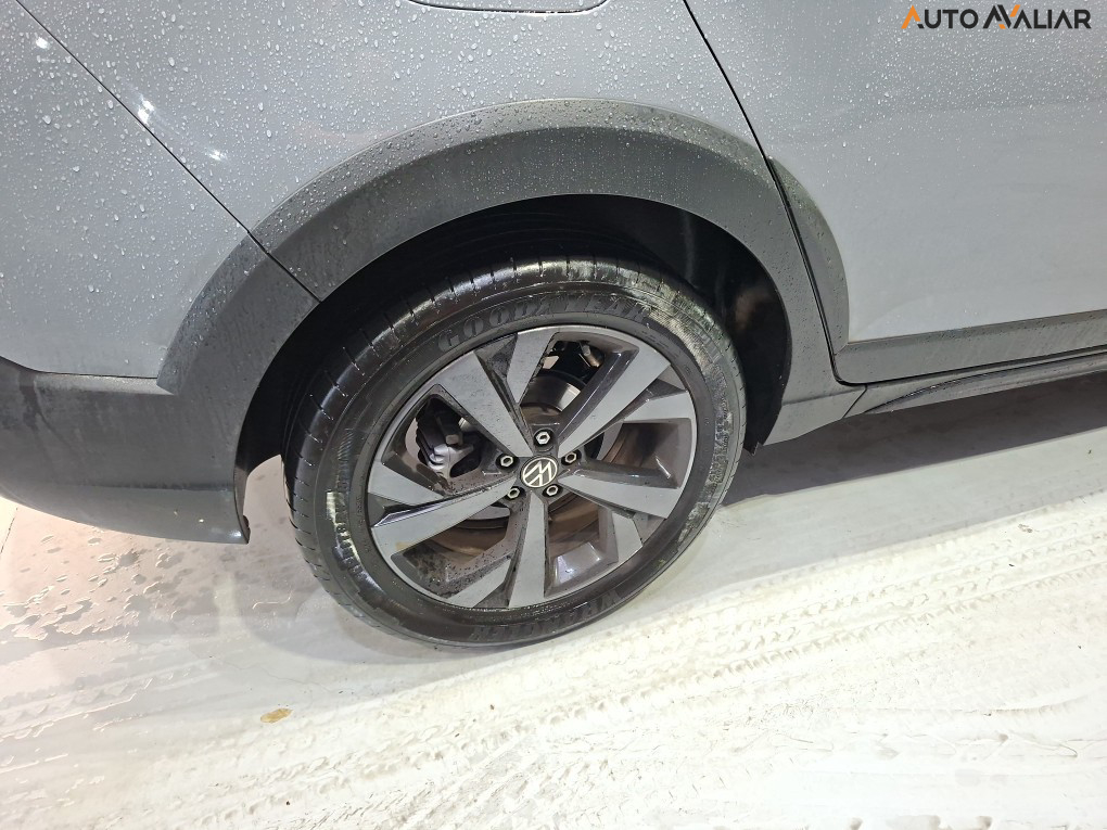 VOLKSWAGEN NIVUS 1.0 200 TSI TOTAL FLEX HIGHLINE AUTOM&Aacute;TICO