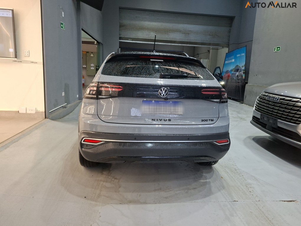 VOLKSWAGEN NIVUS 1.0 200 TSI TOTAL FLEX HIGHLINE AUTOM&Aacute;TICO