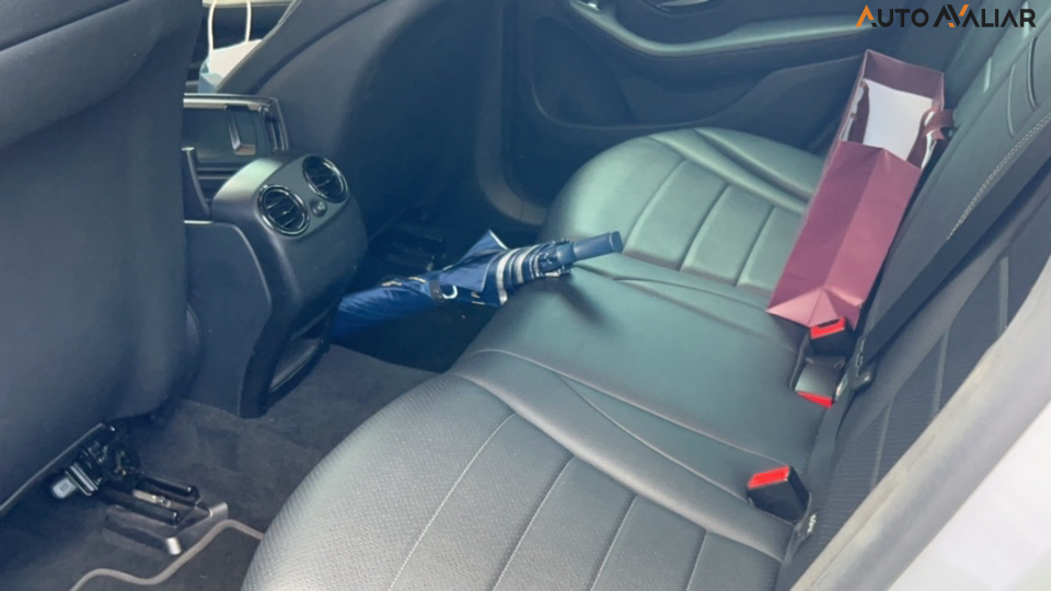 MERCEDES-BENZ GLC 250 2.0 16V CGI GASOLINA 4MATIC 9G-TRONIC