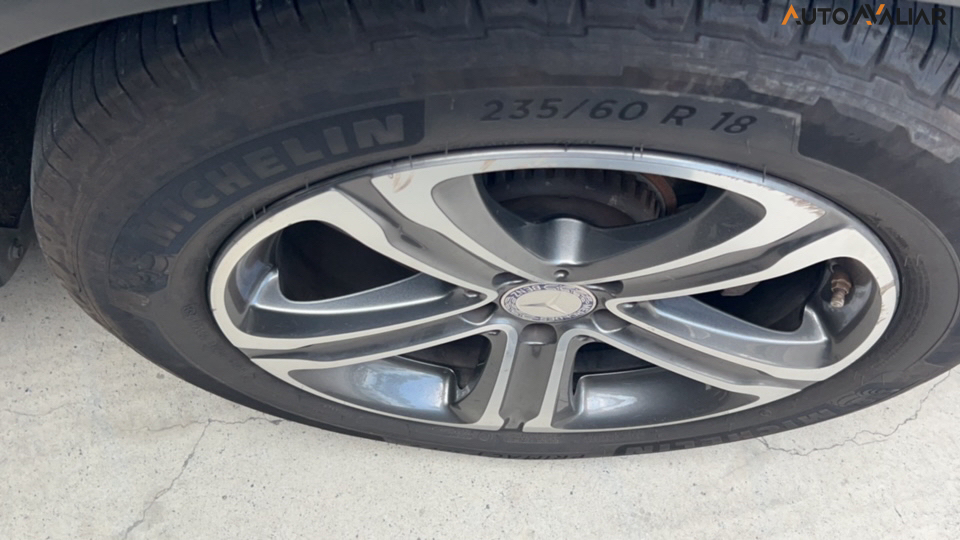 MERCEDES-BENZ GLC 250 2.0 16V CGI GASOLINA 4MATIC 9G-TRONIC