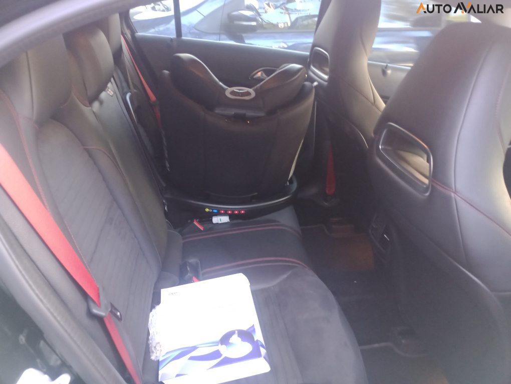 MERCEDES-BENZ A 250 2.0 CGI GASOLINA SPORT 7G-DCT