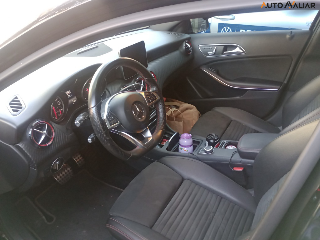 MERCEDES-BENZ A 250 2.0 CGI GASOLINA SPORT 7G-DCT