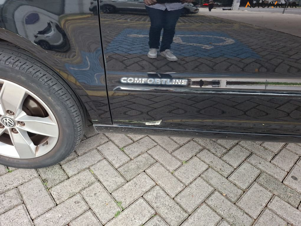 VOLKSWAGEN FOX 1.6 MSI COMFORTLINE 8V FLEX 4P AUTOMATIZADO