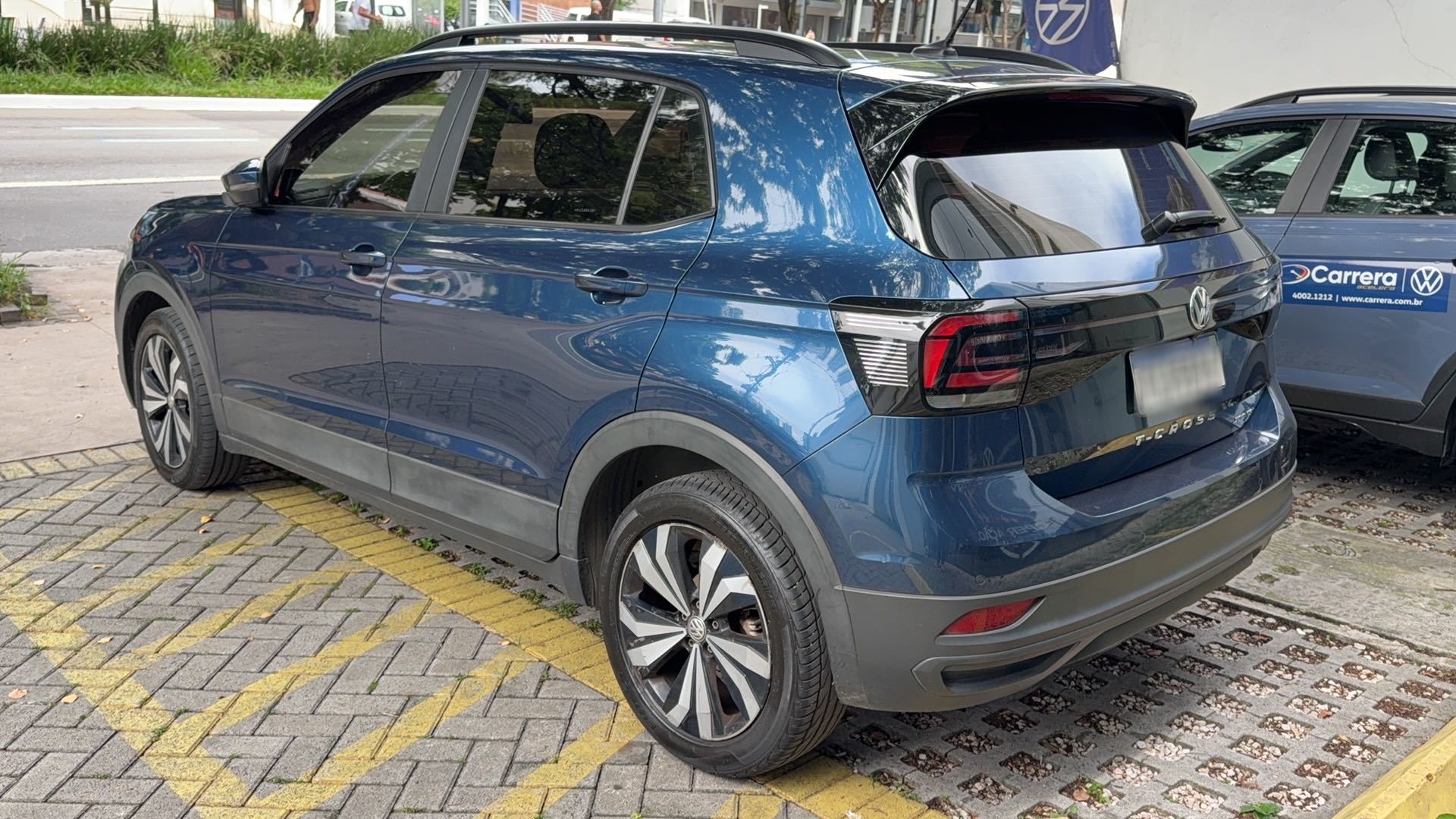 VOLKSWAGEN T-CROSS 1.0 200 TSI TOTAL FLEX AUTOM&Aacute;TICO