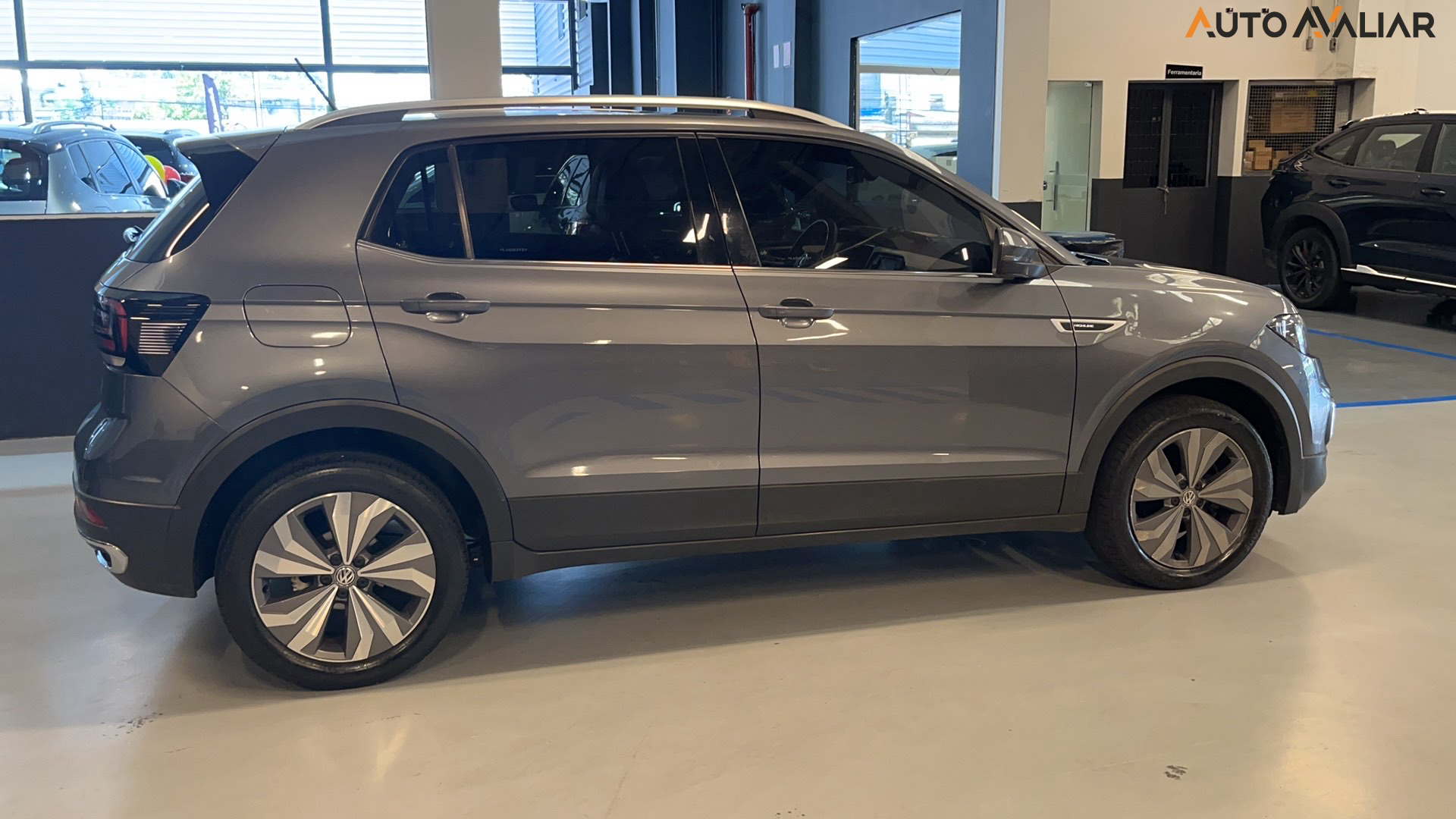 VOLKSWAGEN T-CROSS 1.4 250 TSI TOTAL FLEX HIGHLINE AUTOMATICO