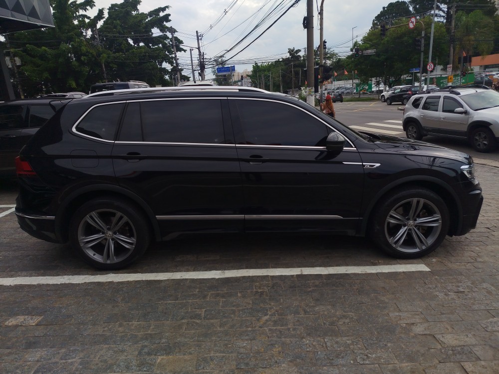 VOLKSWAGEN TIGUAN 2.0 350 TSI GASOLINA ALLSPACE R-LINE 4MOTION DSG