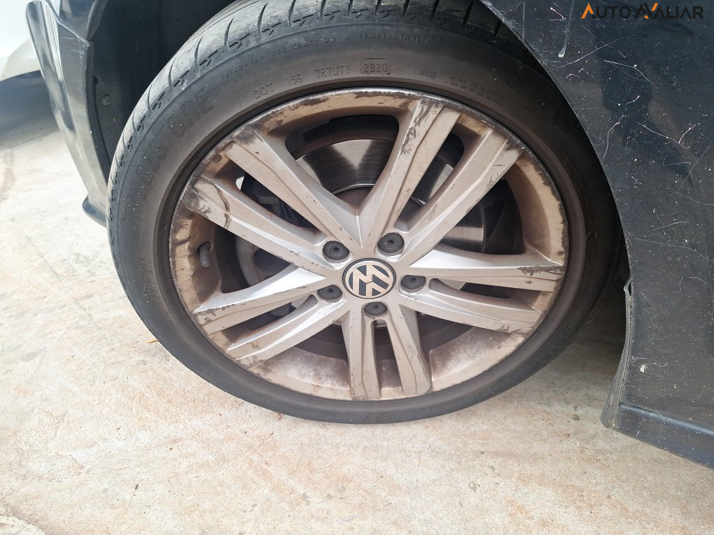 VOLKSWAGEN JETTA 2.0 TSI HIGHLINE 211CV GASOLINA 4P TIPTRONIC