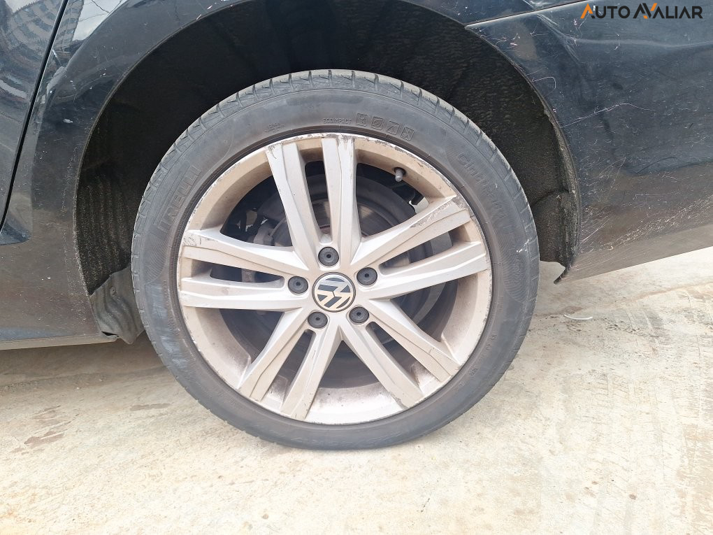 VOLKSWAGEN JETTA 2.0 TSI HIGHLINE 211CV GASOLINA 4P TIPTRONIC