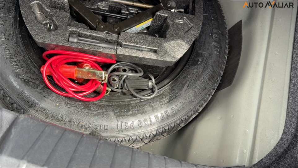 VOLKSWAGEN JETTA 1.4 250 TSI TOTAL FLEX COMFORTLINE TIPTRONIC