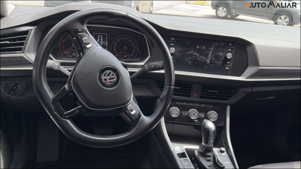 VOLKSWAGEN JETTA 1.4 250 TSI TOTAL FLEX COMFORTLINE TIPTRONIC