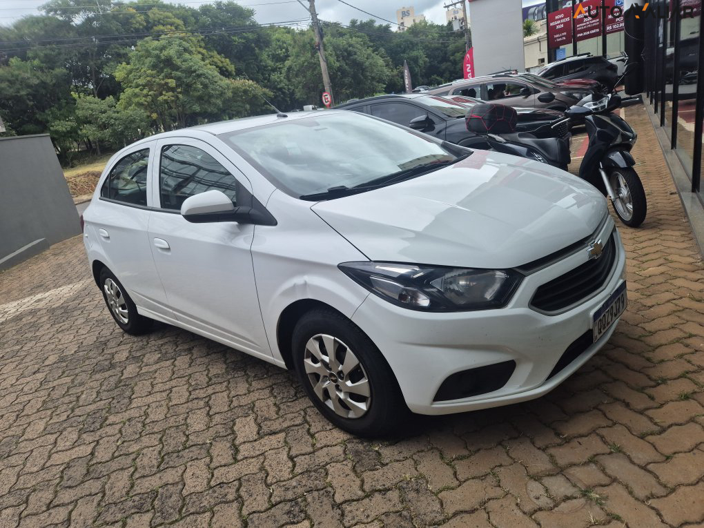 CHEVROLET ONIX 1.0 MPFI LT 8V FLEX 4P MANUAL