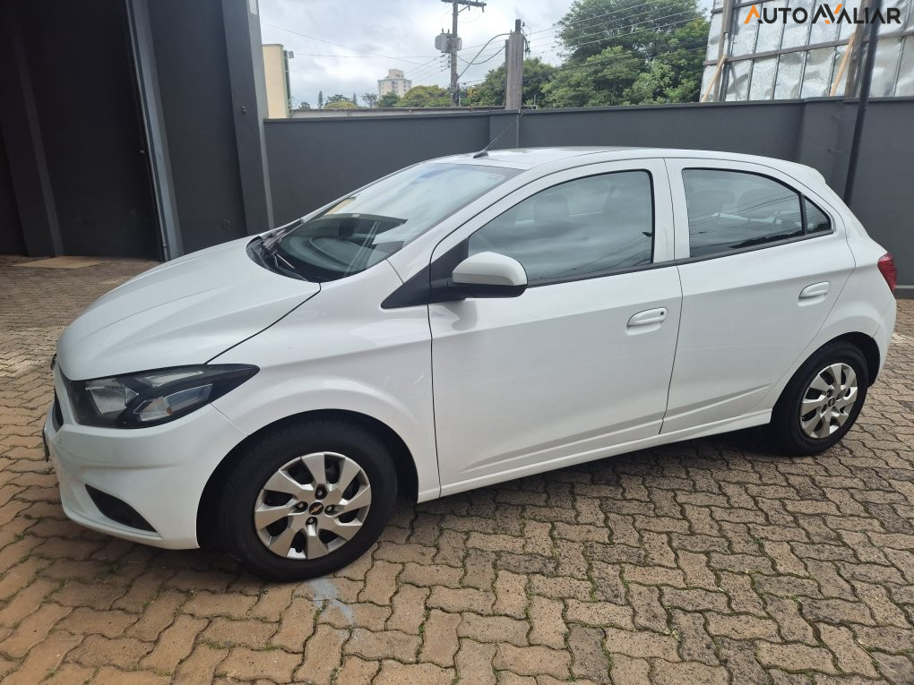 CHEVROLET ONIX 1.0 MPFI LT 8V FLEX 4P MANUAL