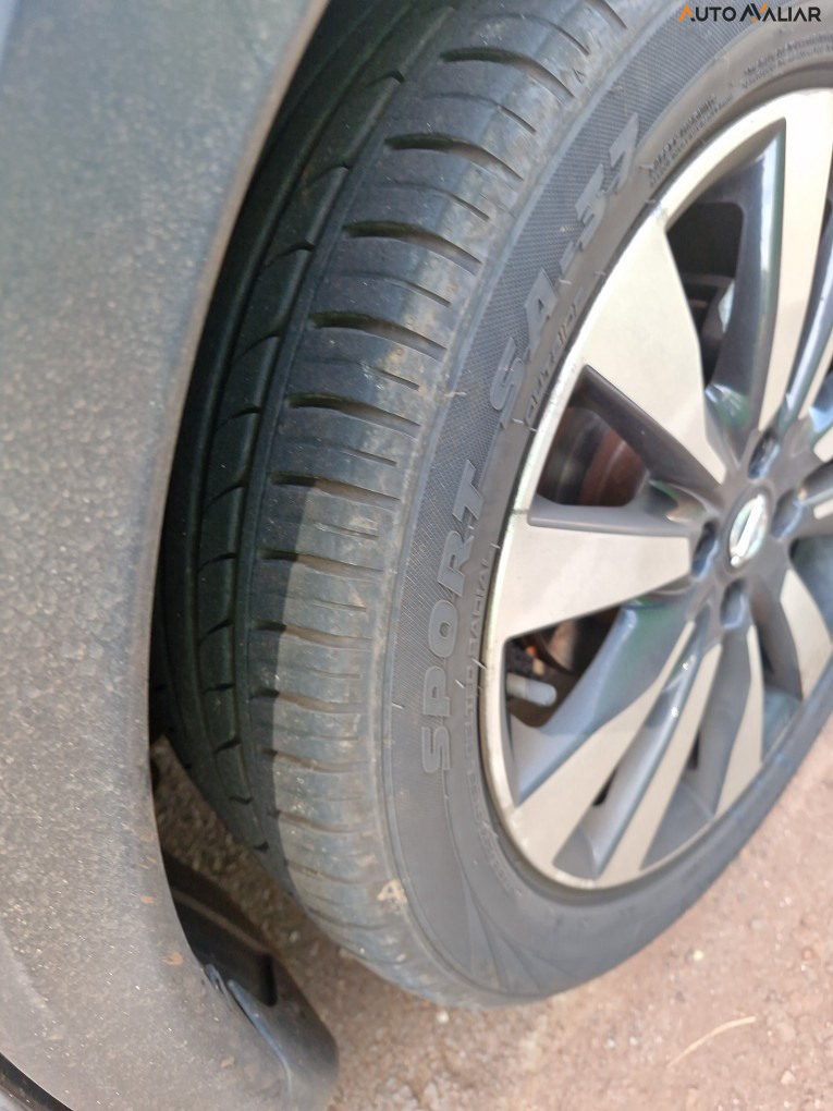 NISSAN KICKS 1.6 16V FLEXSTART SL 4P XTRONIC