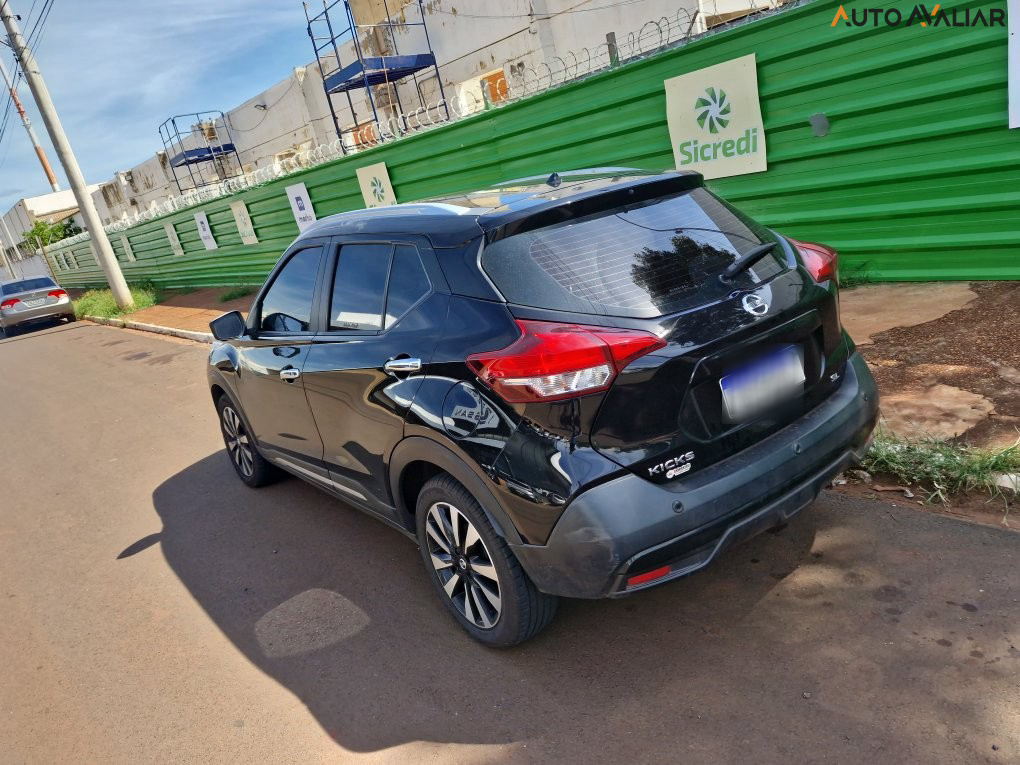 NISSAN KICKS 1.6 16V FLEXSTART SL 4P XTRONIC
