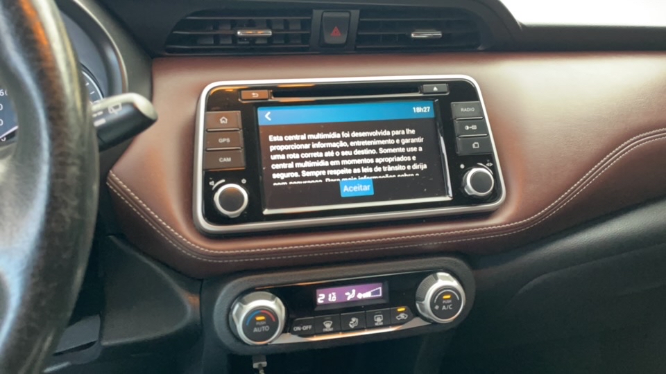 NISSAN KICKS 1.6 16V FLEXSTART SL 4P XTRONIC