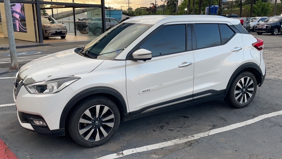 NISSAN KICKS 1.6 16V FLEXSTART SL 4P XTRONIC