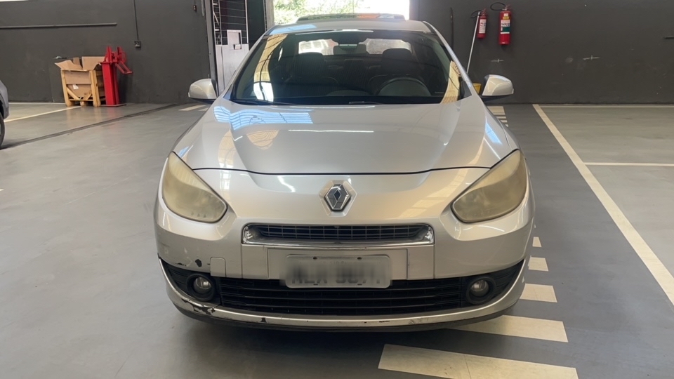 RENAULT FLUENCE 2.0 DYNAMIQUE 16V FLEX 4P AUTOMATICO