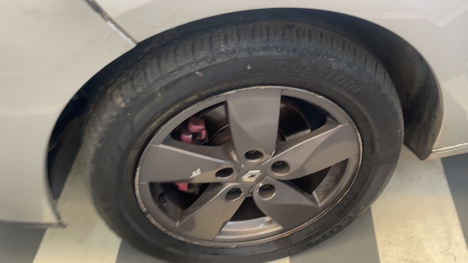 RENAULT FLUENCE 2.0 DYNAMIQUE 16V FLEX 4P AUTOMATICO