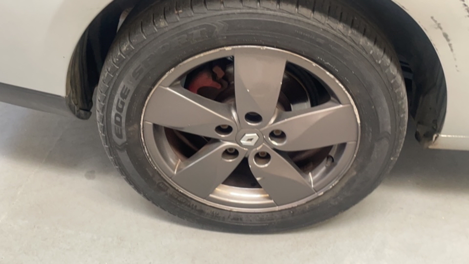 RENAULT FLUENCE 2.0 DYNAMIQUE 16V FLEX 4P AUTOMATICO