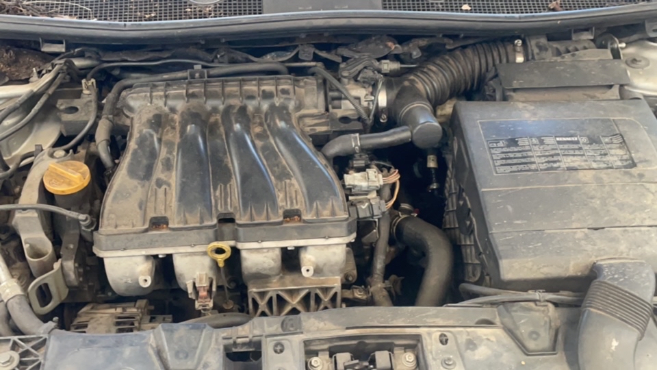 RENAULT FLUENCE 2.0 DYNAMIQUE 16V FLEX 4P AUTOMATICO