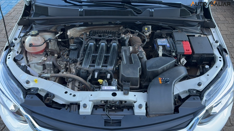 CHEVROLET ONIX 1.0 MT LT2 HB