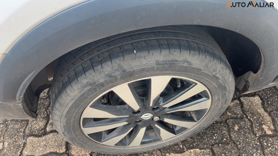 NISSAN KICKS 1.6 16V FLEXSTART SL 4P XTRONIC