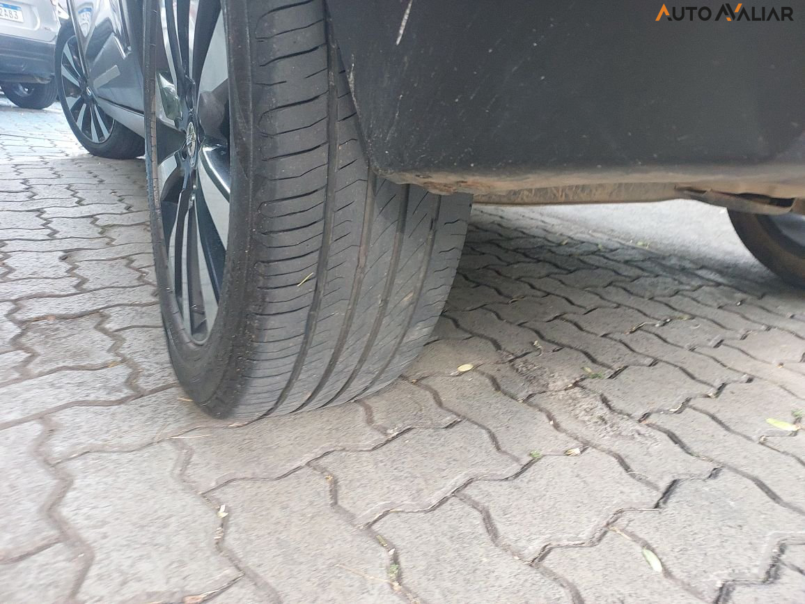 NISSAN KICKS 1.6 16V FLEXSTART SV 4P XTRONIC