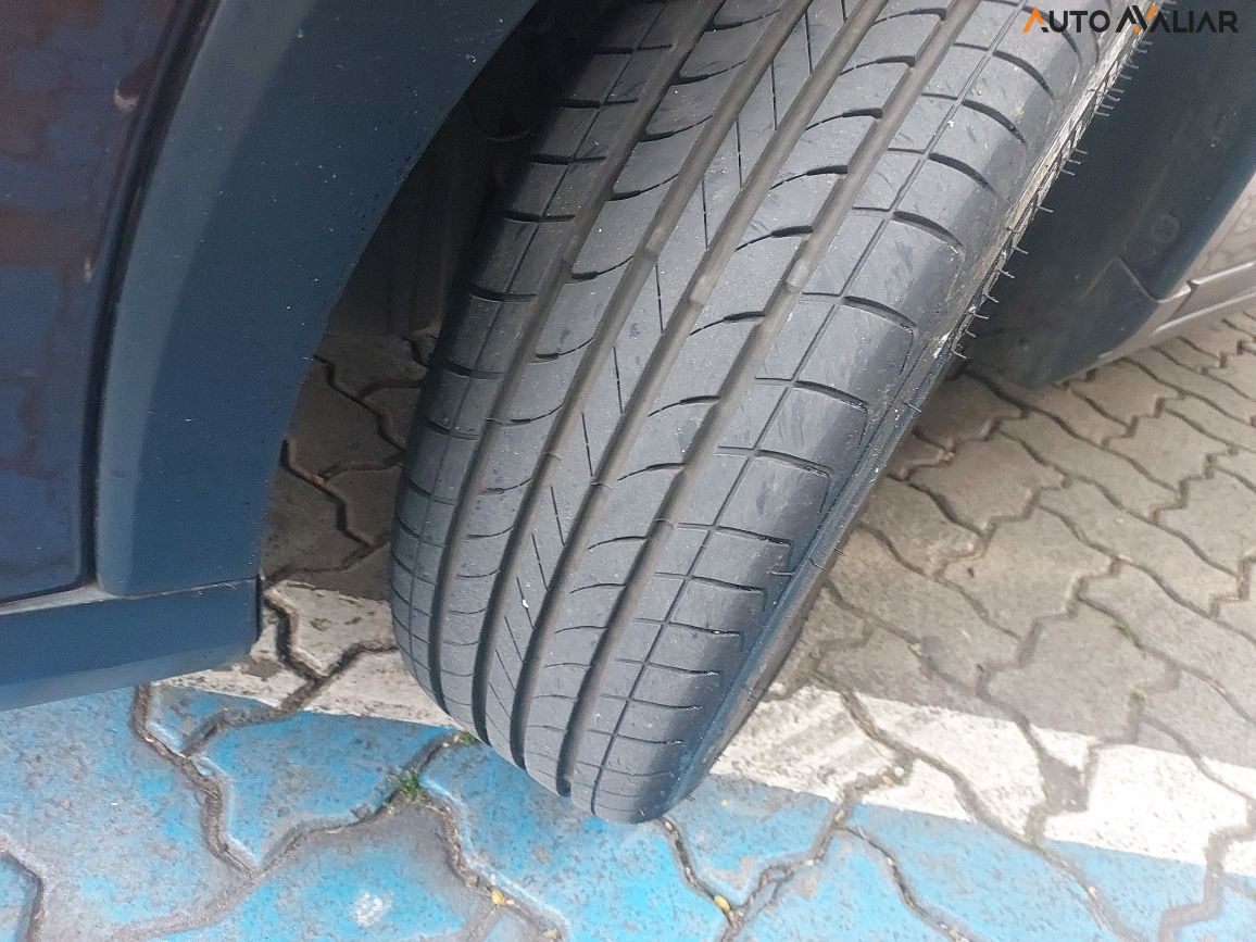 NISSAN KICKS 1.6 16V FLEXSTART SV 4P XTRONIC